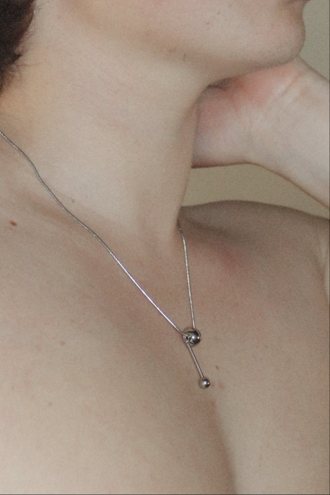 Collar de 2 Esferas