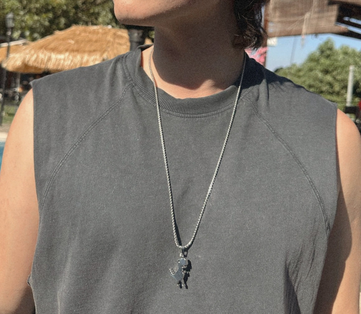 O shape chain con pendiente de dinosaurio plateado